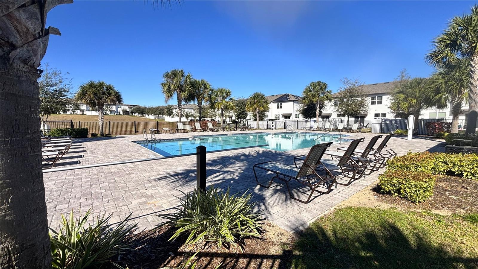 Image 17 of 18 For 912 Grandin Street