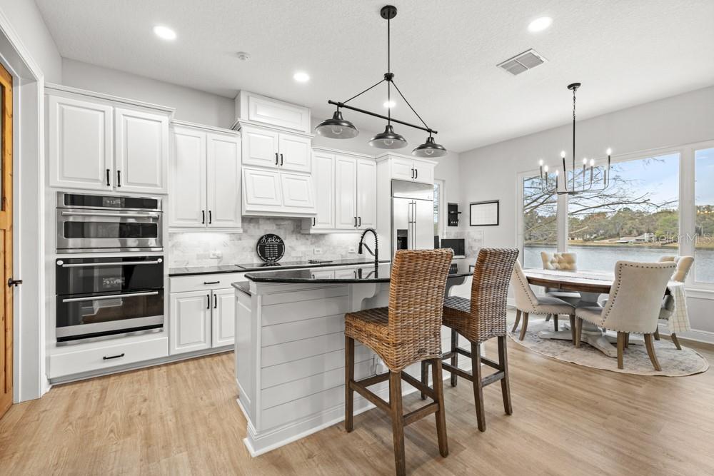 Image 4 of 63 For 527 Blue Water Edge Drive