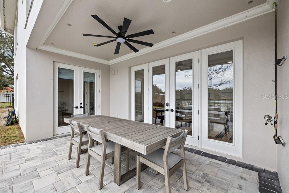 Image 46 of 63 For 527 Blue Water Edge Drive