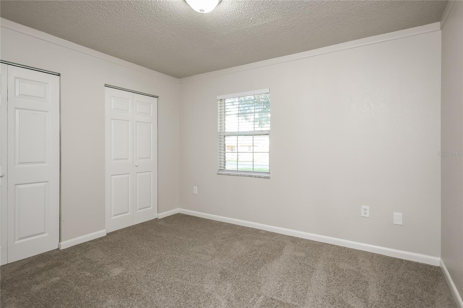 Image 11 of 16 For 104 Lighter Log Lane