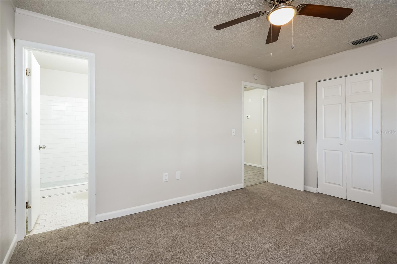 Image 8 of 16 For 104 Lighter Log Lane