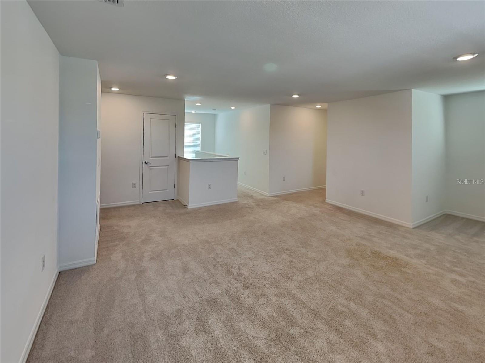 Image 19 of 22 For 76 Citrine Loop