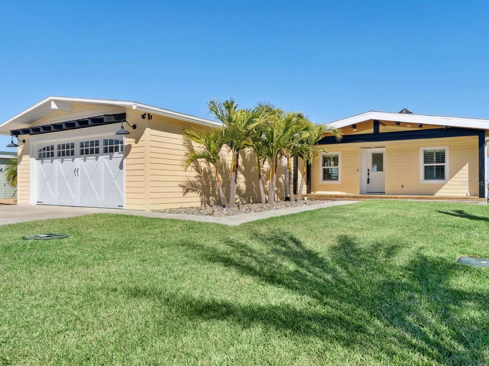 Details for 341 Marsh Landing Loop, OAK HILL, FL 32759