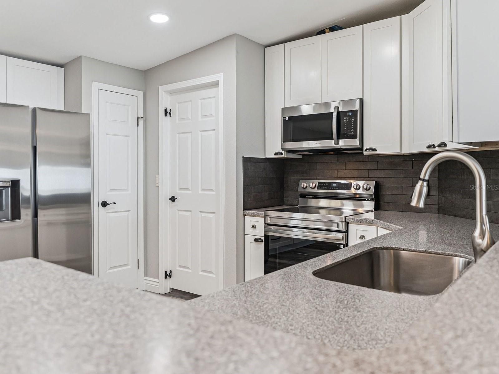 Image 10 of 68 For 341 Marsh Landing Loop