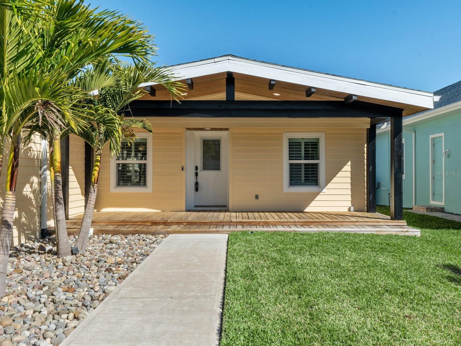 Image 4 of 68 For 341 Marsh Landing Loop