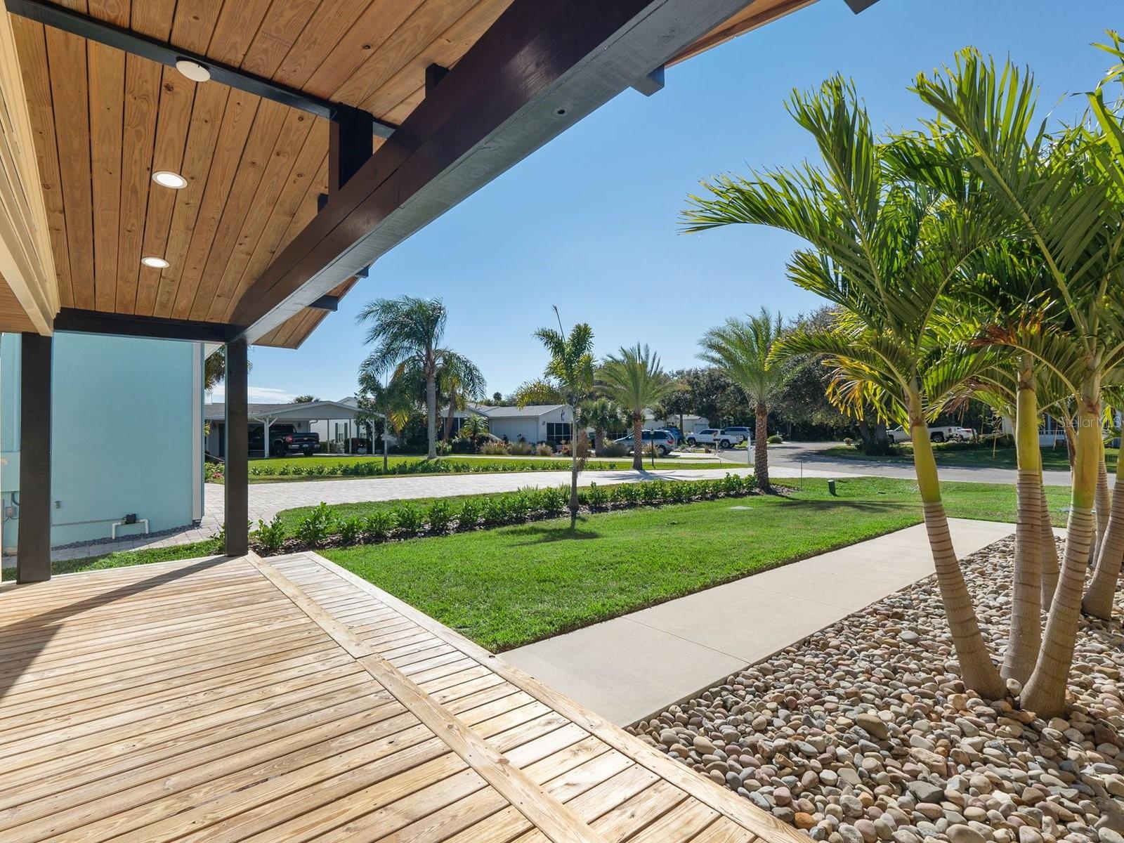 Image 41 of 68 For 341 Marsh Landing Loop