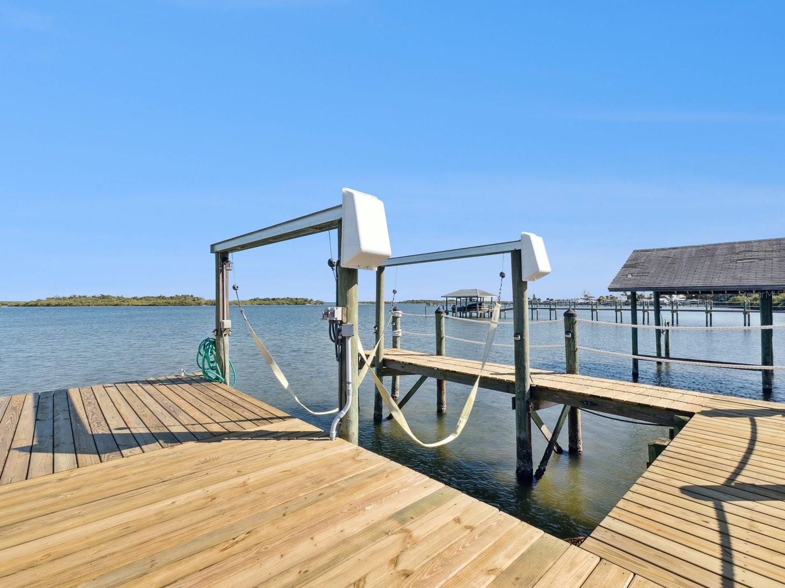 Image 51 of 68 For 341 Marsh Landing Loop