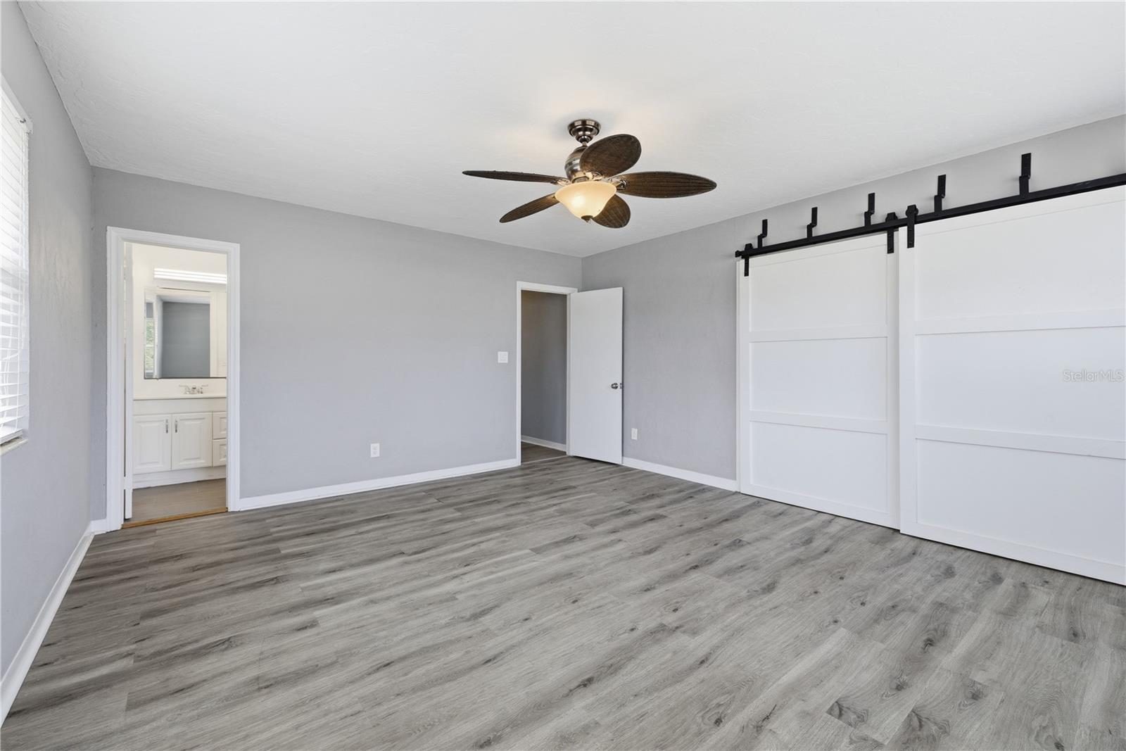 Image 29 of 35 For 1420 Maravilla Avenue