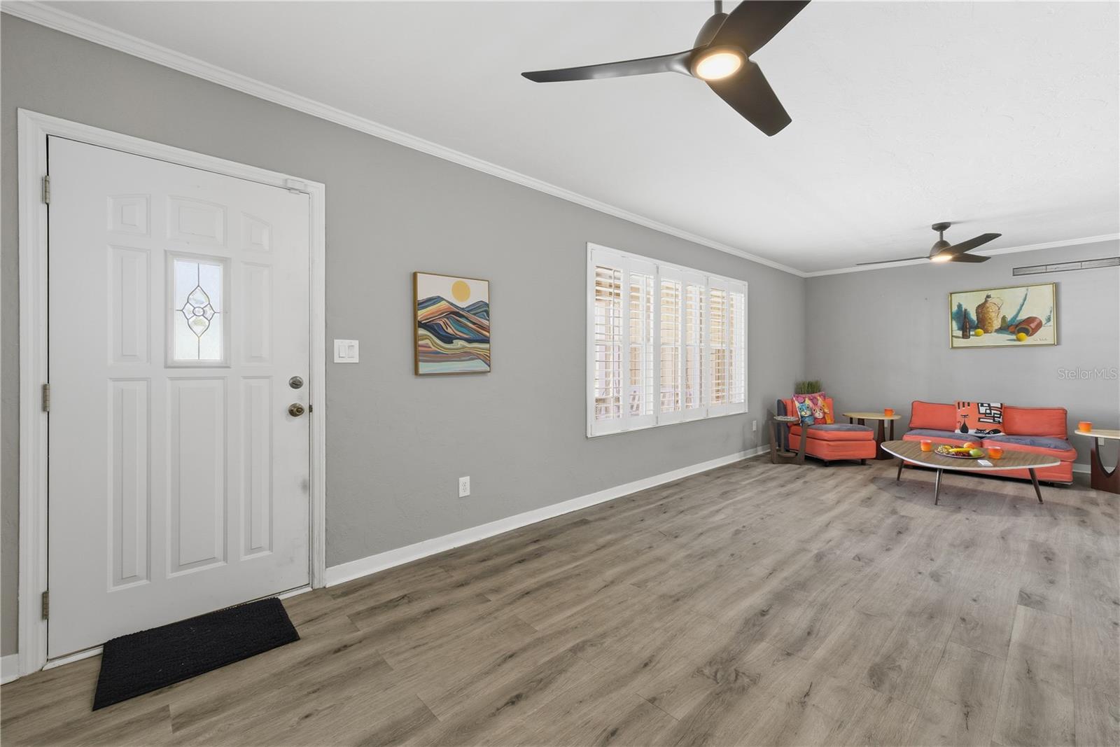 Image 7 of 35 For 1420 Maravilla Avenue