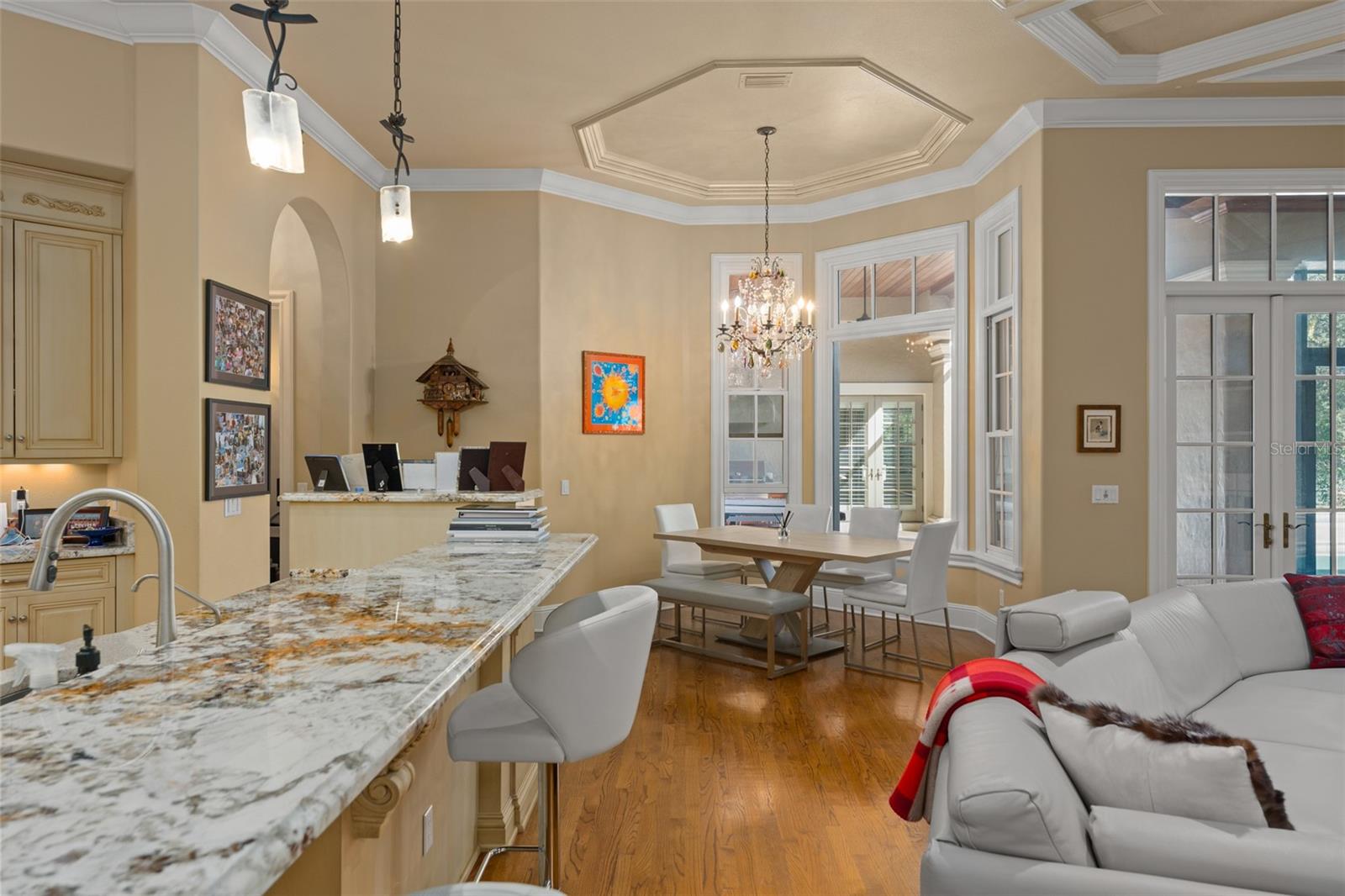 Image 16 of 71 For 6248 Louise Cove Dr