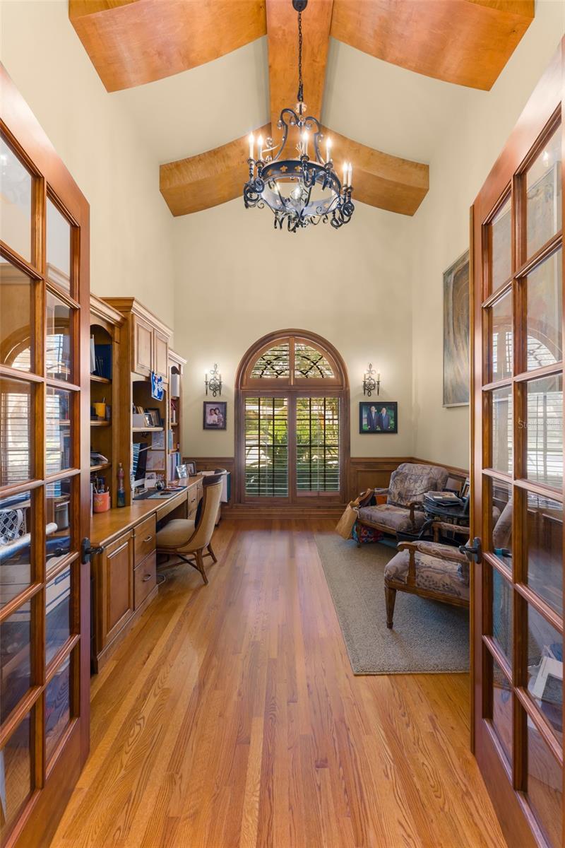 Image 25 of 71 For 6248 Louise Cove Dr