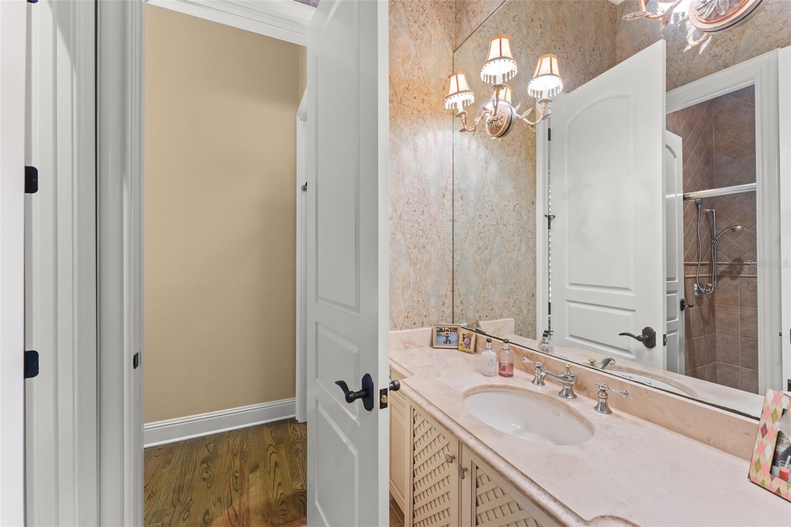 Image 34 of 71 For 6248 Louise Cove Dr