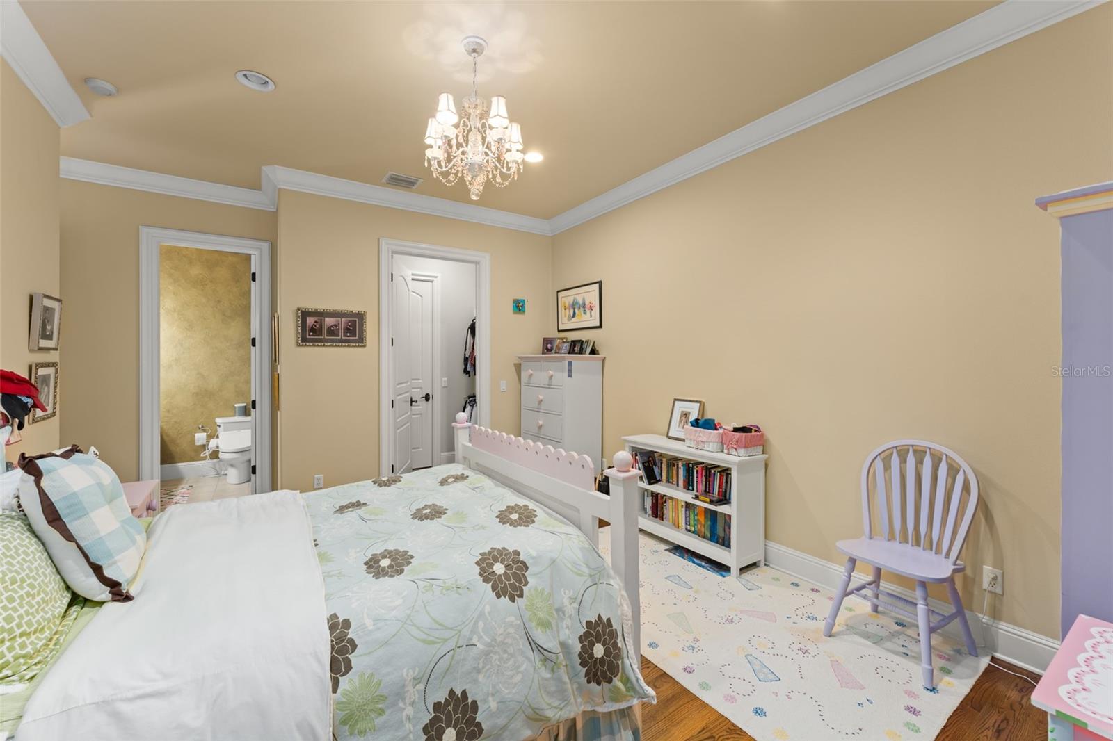 Image 35 of 71 For 6248 Louise Cove Dr