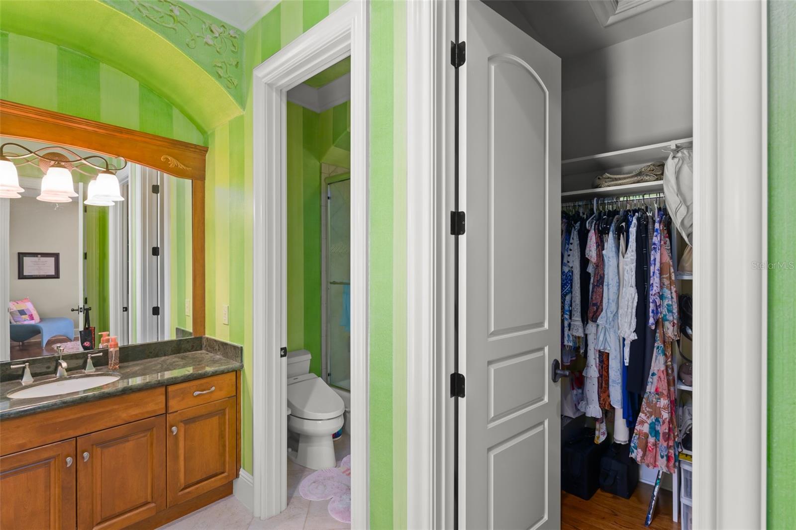 Image 38 of 71 For 6248 Louise Cove Dr