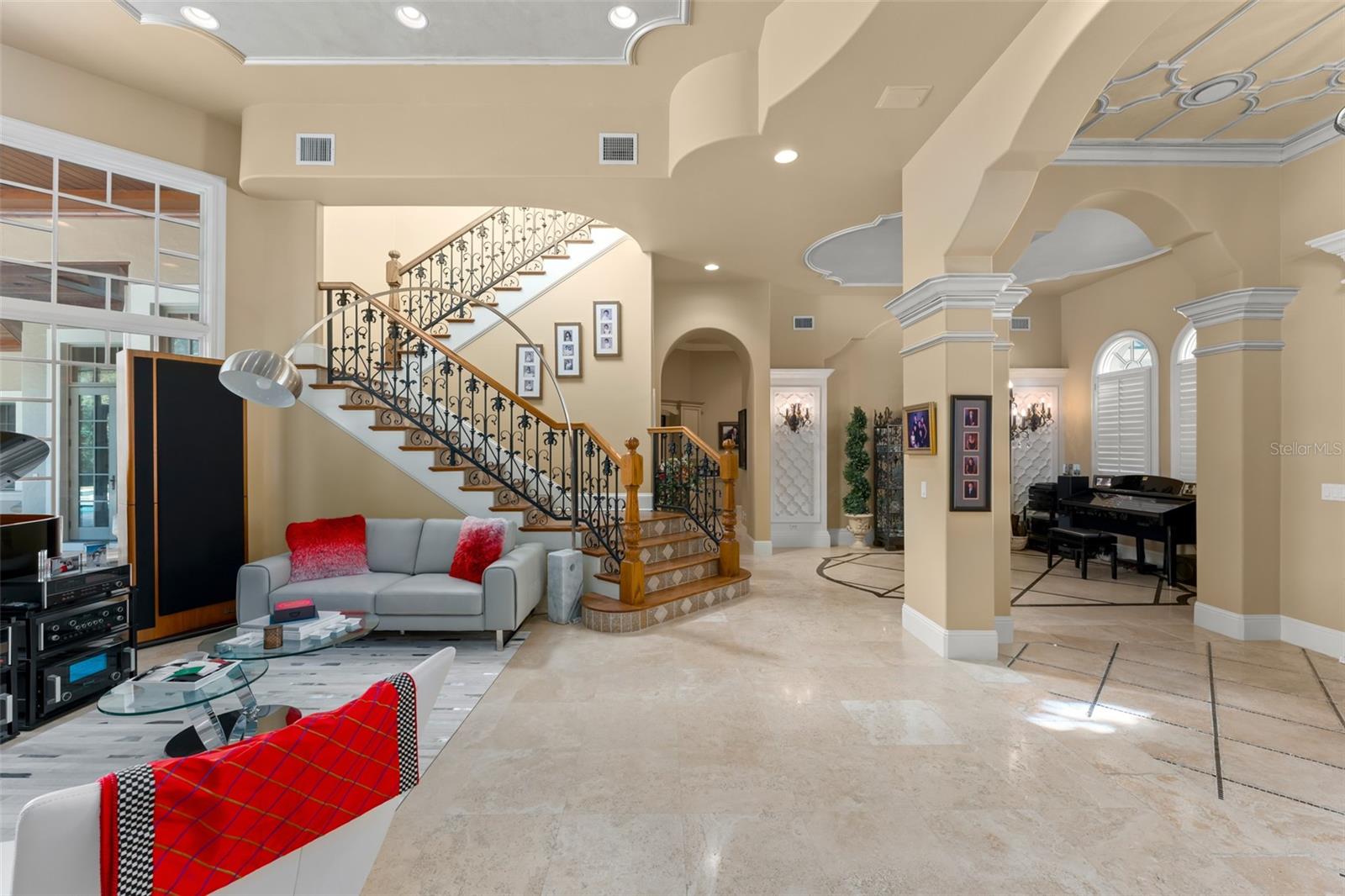 Image 6 of 71 For 6248 Louise Cove Dr