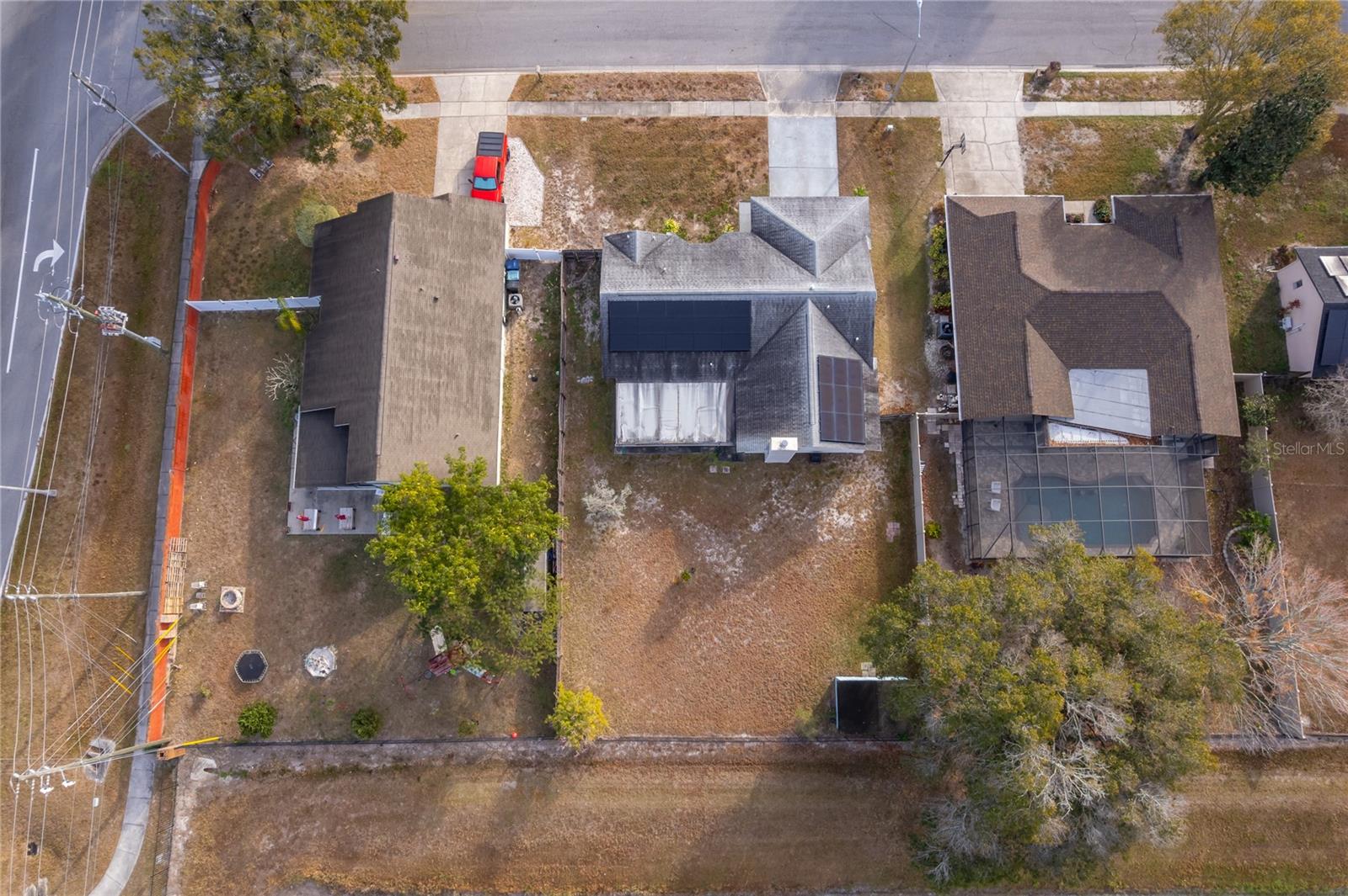 Image 25 of 29 For 4008 Barnsley Drive