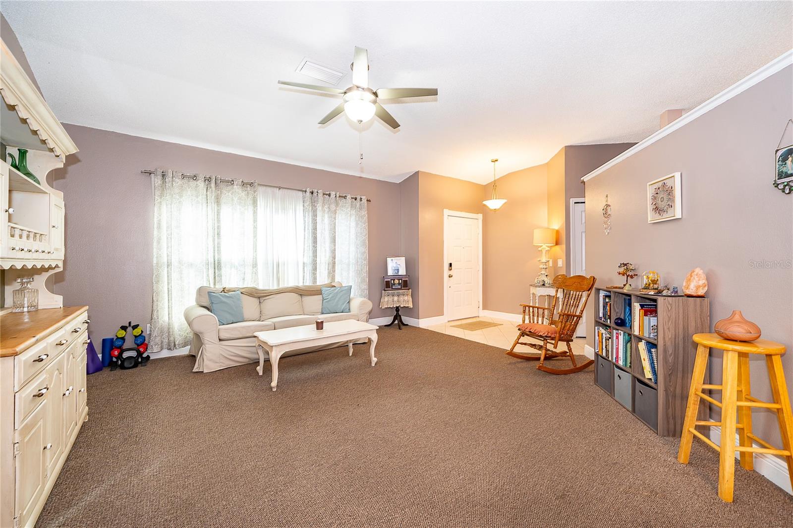 Image 6 of 29 For 4008 Barnsley Drive