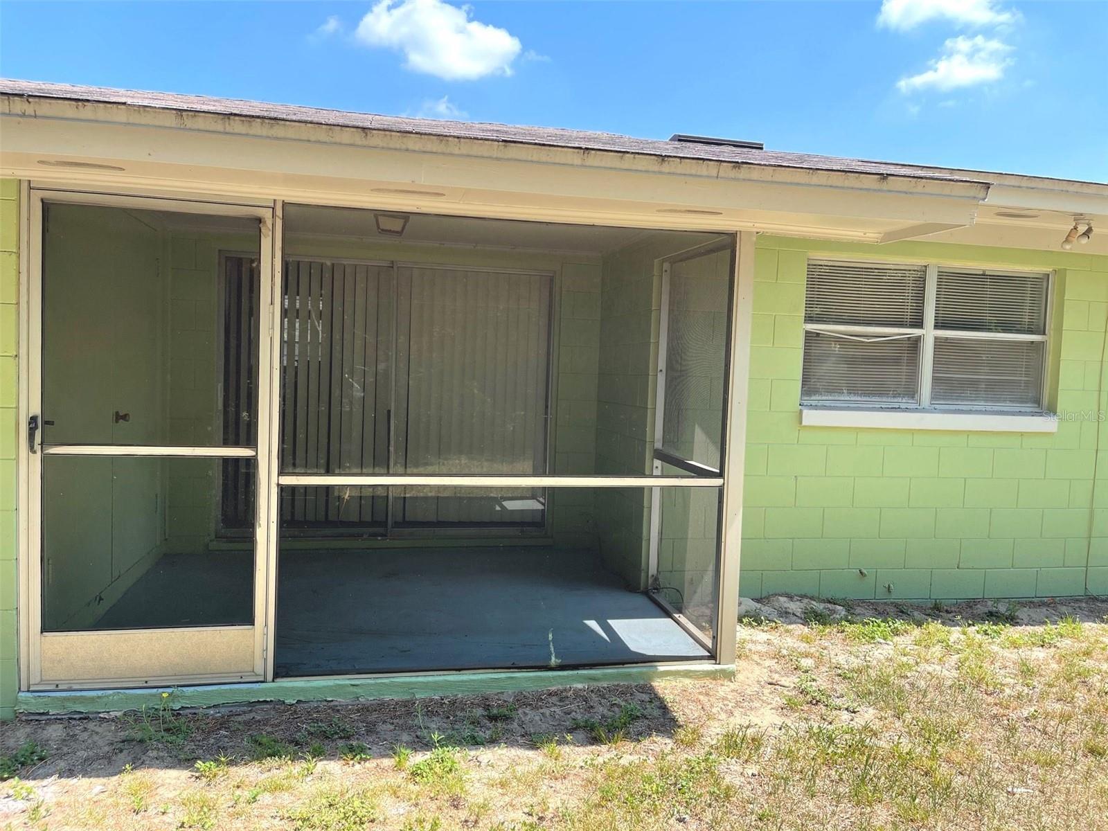 Image 14 of 14 For 7368 Balboa Drive 7368