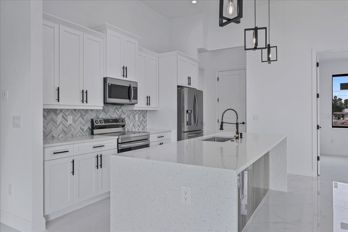 Image 14 of 49 For 1310 7th Place