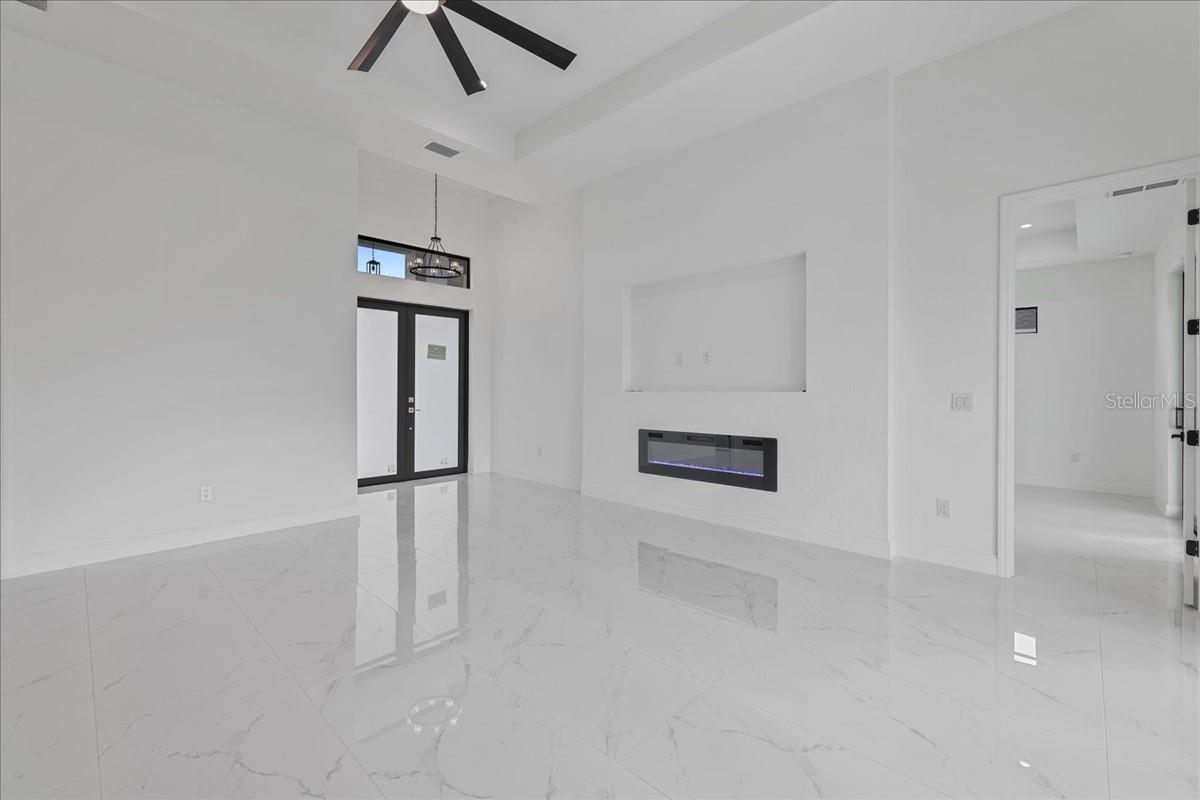 Image 8 of 49 For 1310 7th Place