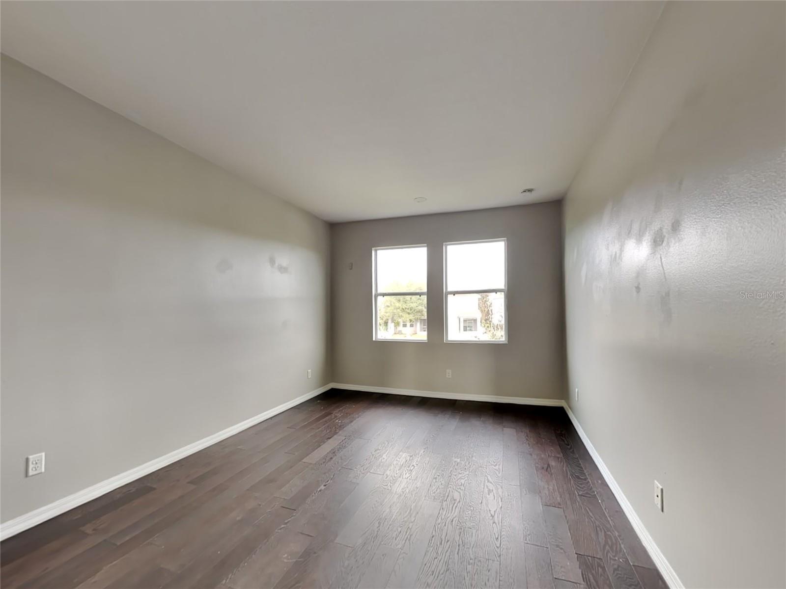 Image 16 of 21 For 9068 Shepton Street