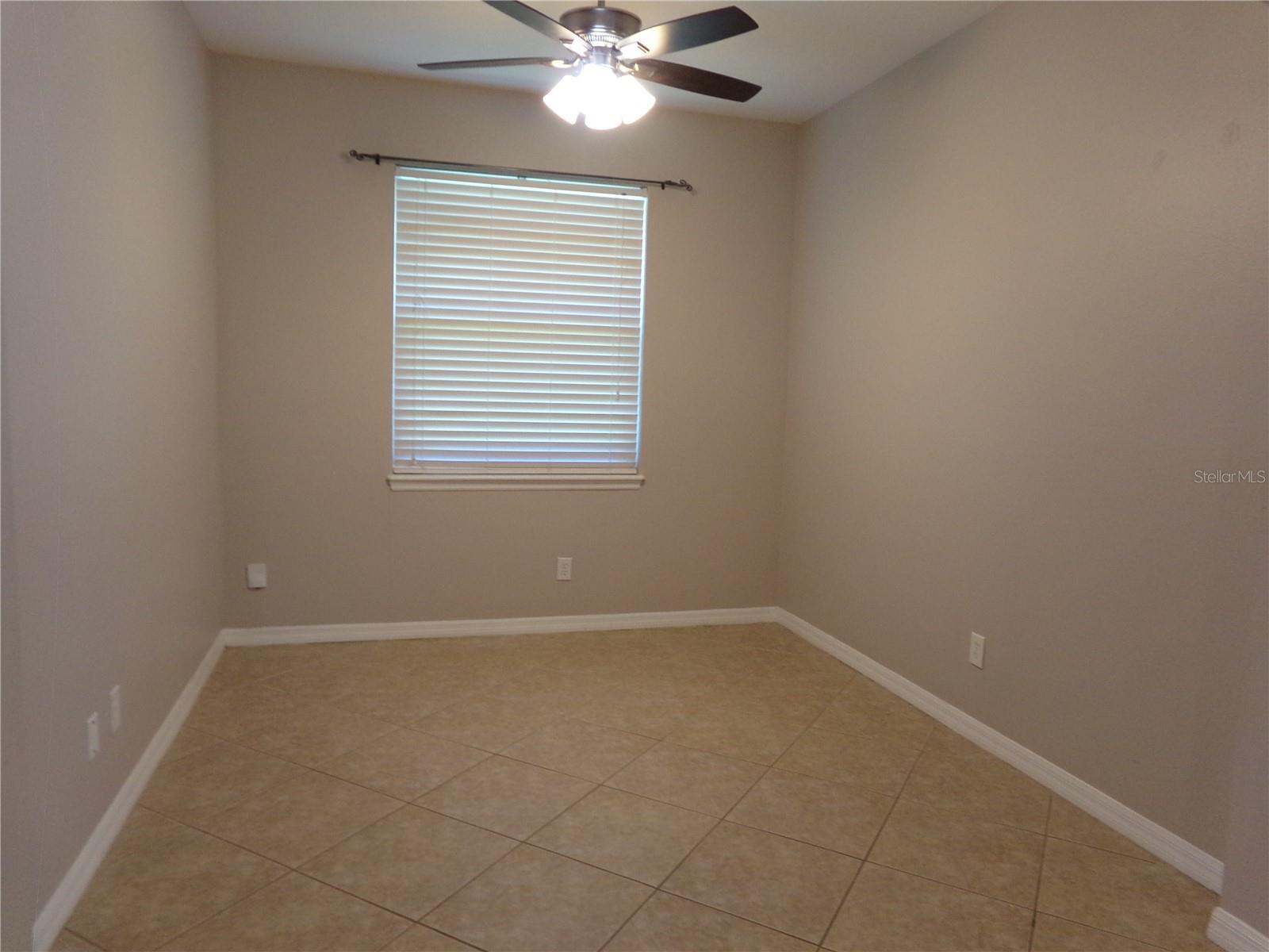 Image 13 of 40 For 4166 Heirloom Rose Pl