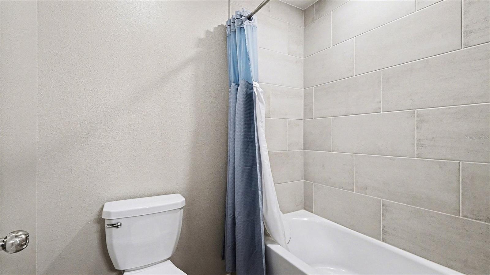 Image 24 of 48 For 1795 44th Court Road