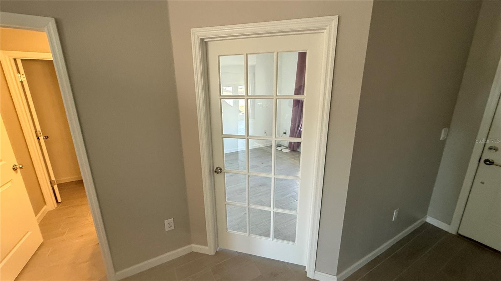 Image 28 of 48 For 1795 44th Court Road