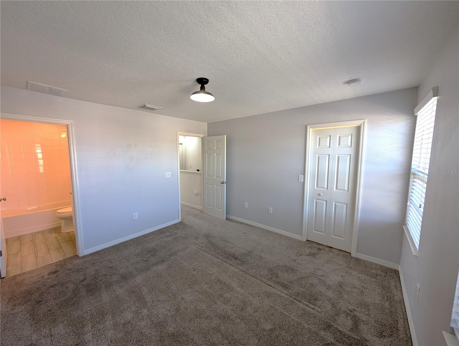 Image 9 of 15 For 8955 Walnut Gable Court