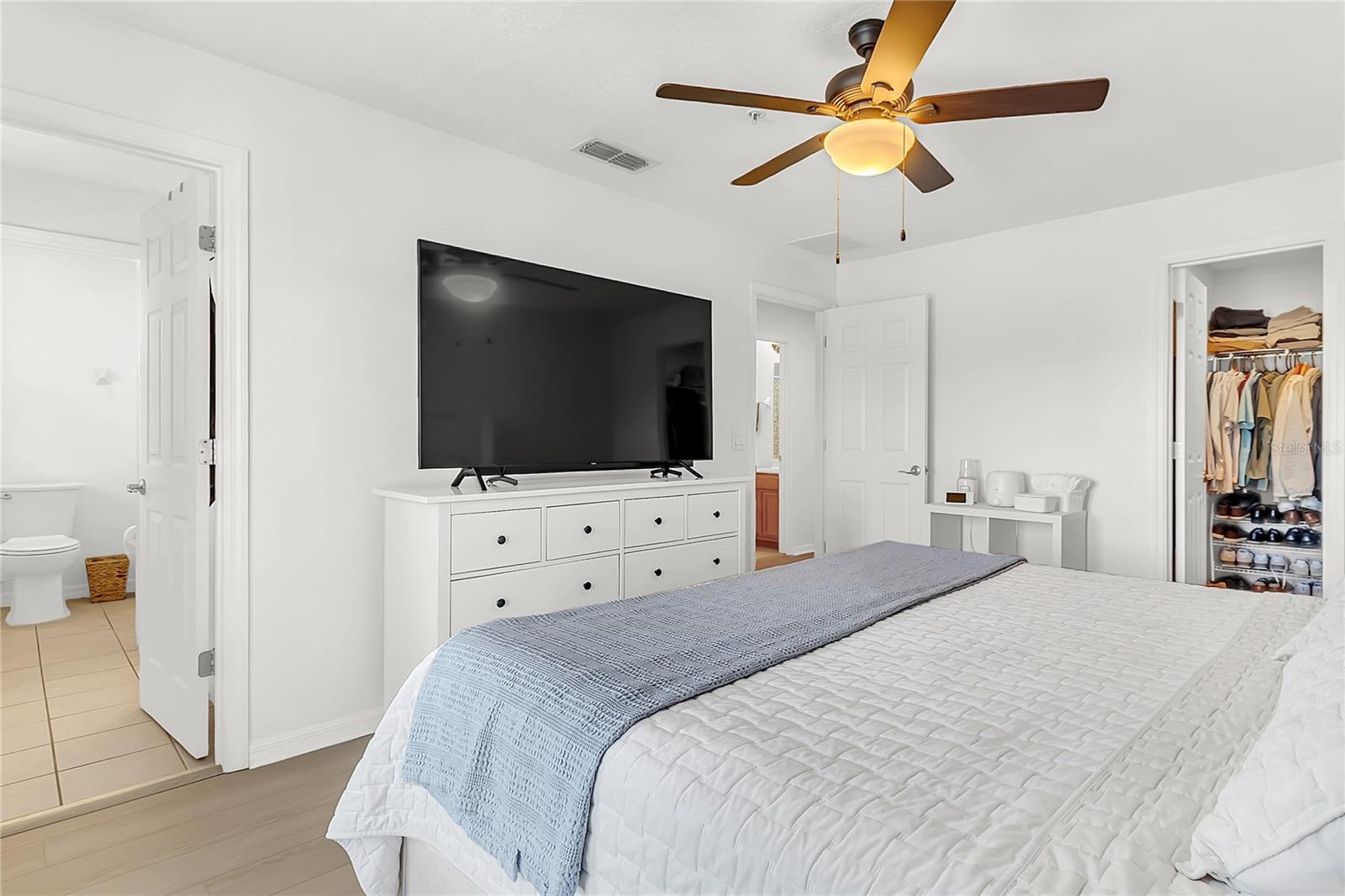 Image 21 of 32 For 9627 Biscotti Avenue