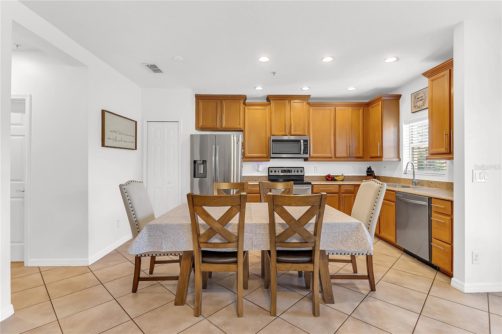 Image 8 of 32 For 9627 Biscotti Avenue