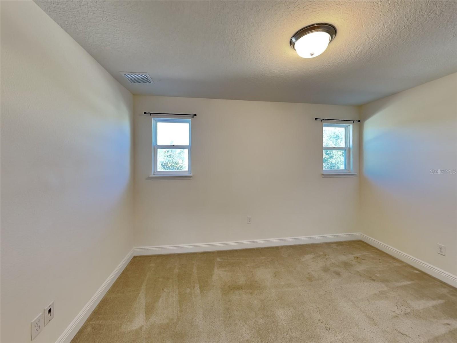 Image 18 of 20 For 3121 Twin Shore Lane