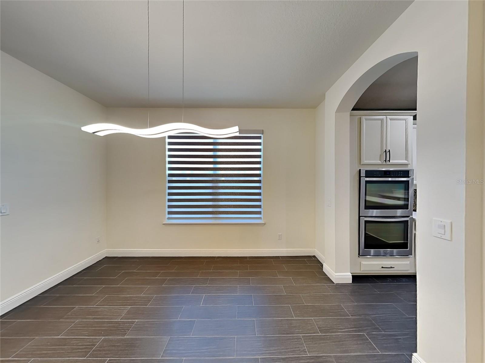 Image 7 of 20 For 3121 Twin Shore Lane