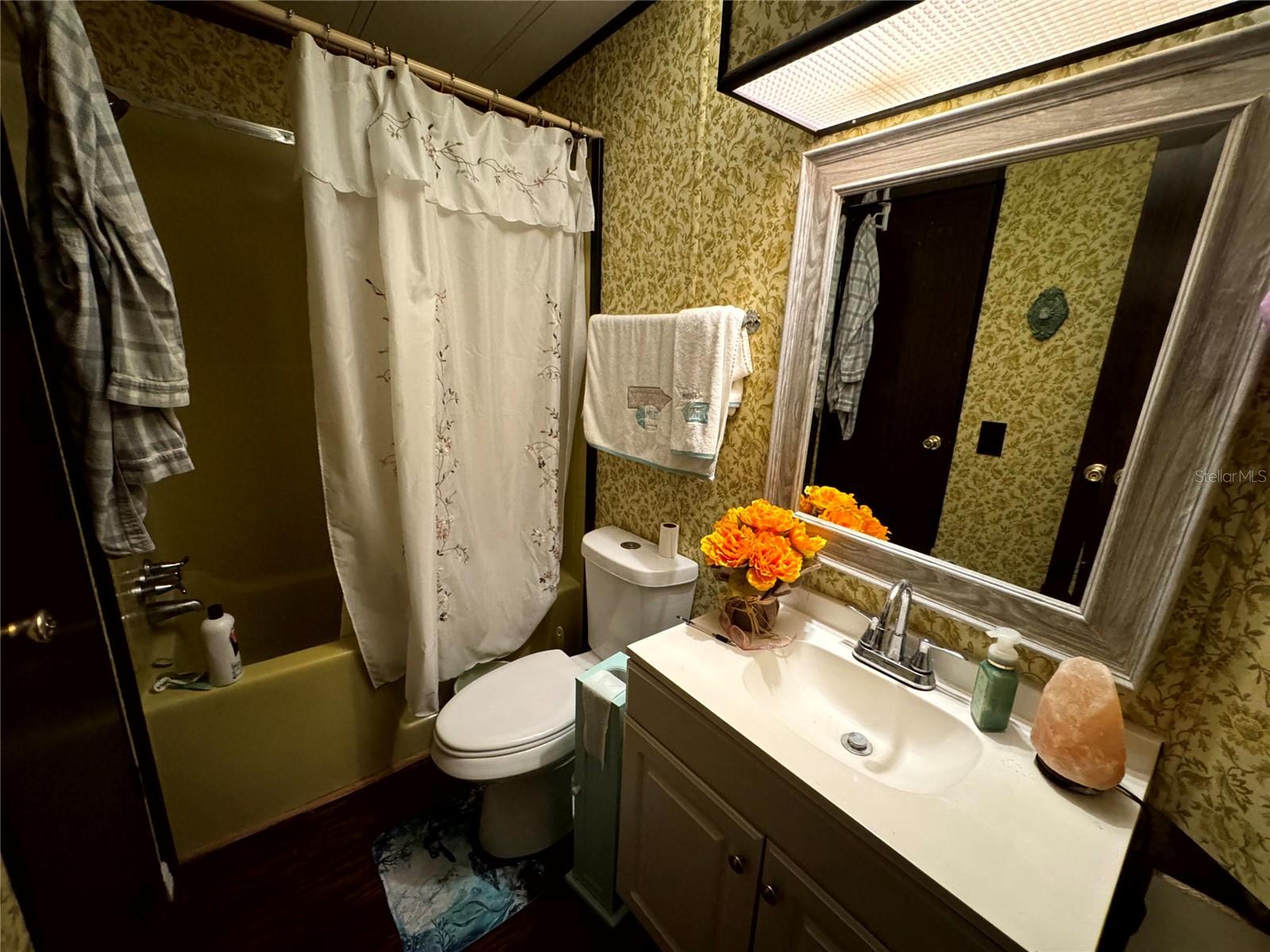 Image 41 of 42 For 2577 Brookside Circle