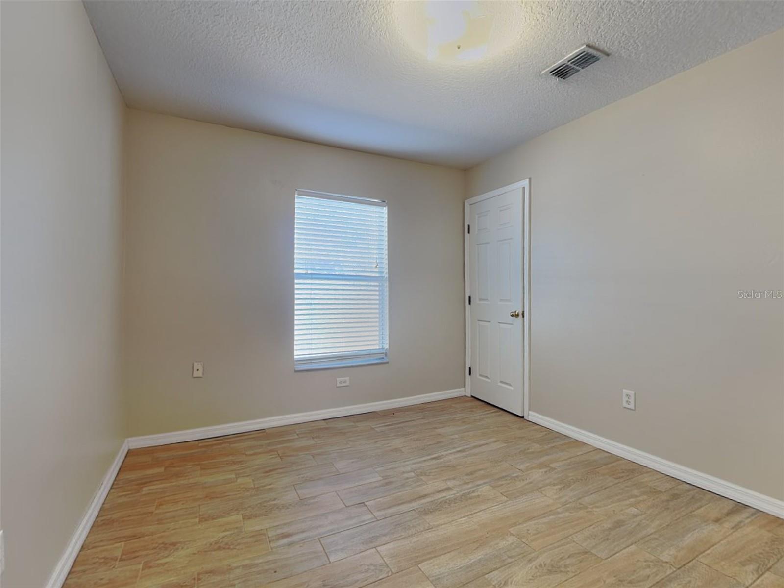 Image 12 of 22 For 105 Melody Lane