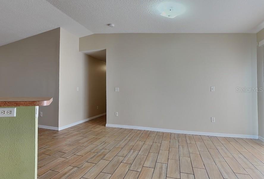 Image 8 of 22 For 105 Melody Lane