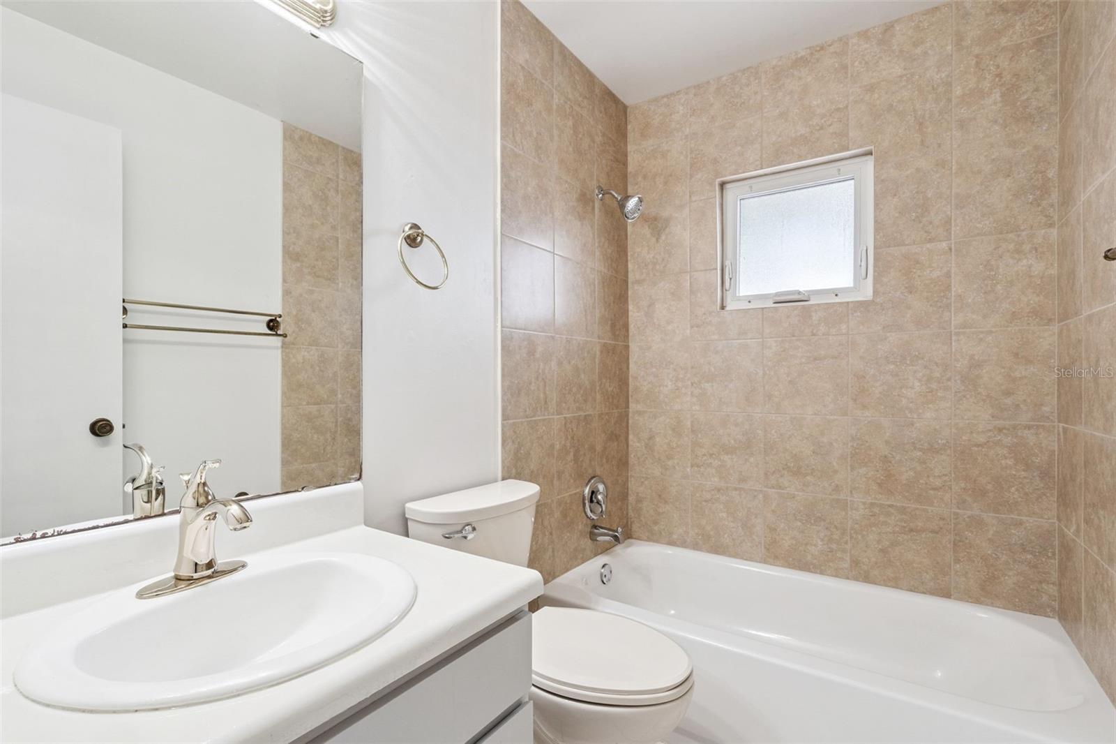 Image 13 of 26 For 501 Antoinette Street