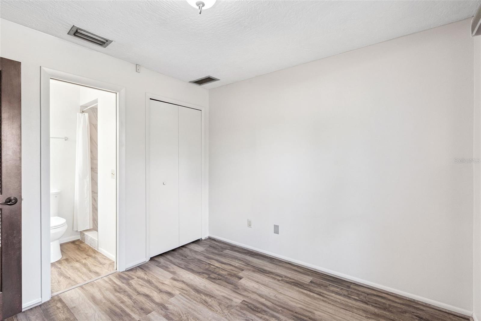 Image 15 of 26 For 501 Antoinette Street