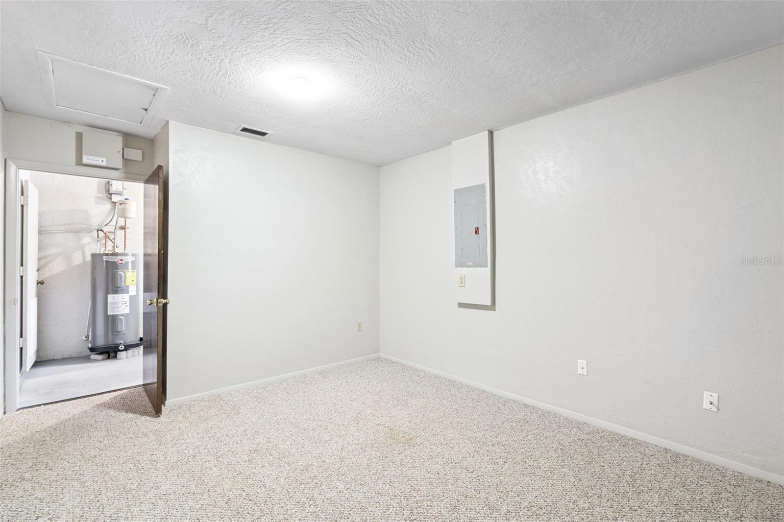 Image 20 of 26 For 501 Antoinette Street