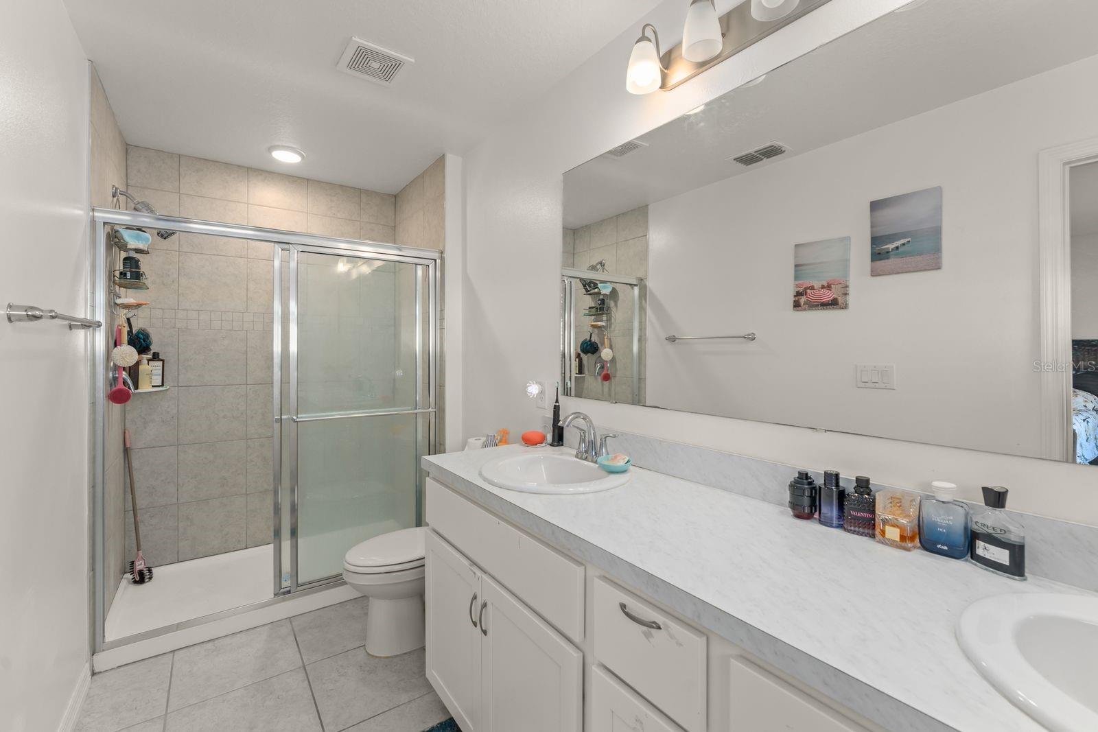 Image 20 of 39 For 4902 Coral Castle Drive