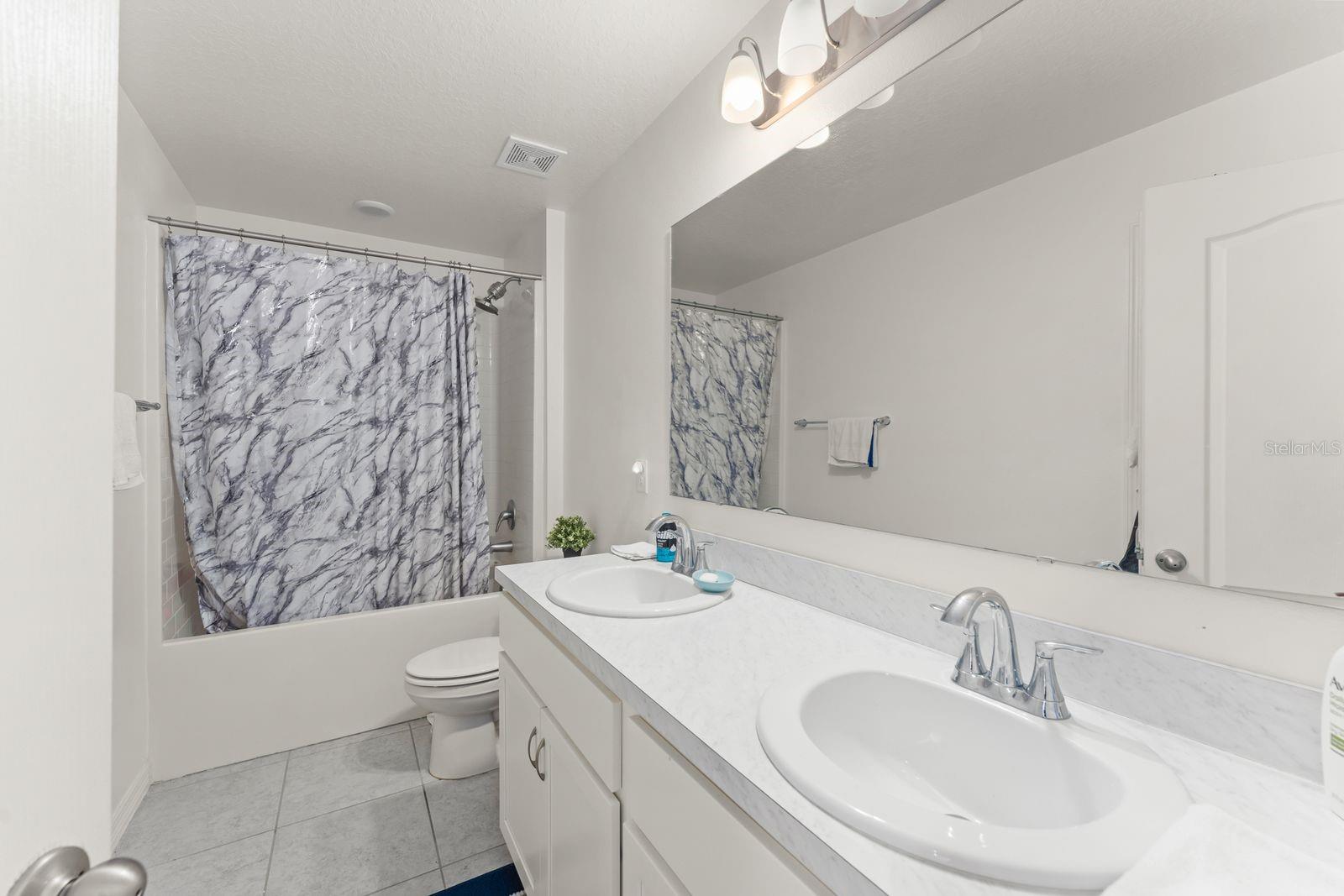 Image 22 of 39 For 4902 Coral Castle Drive