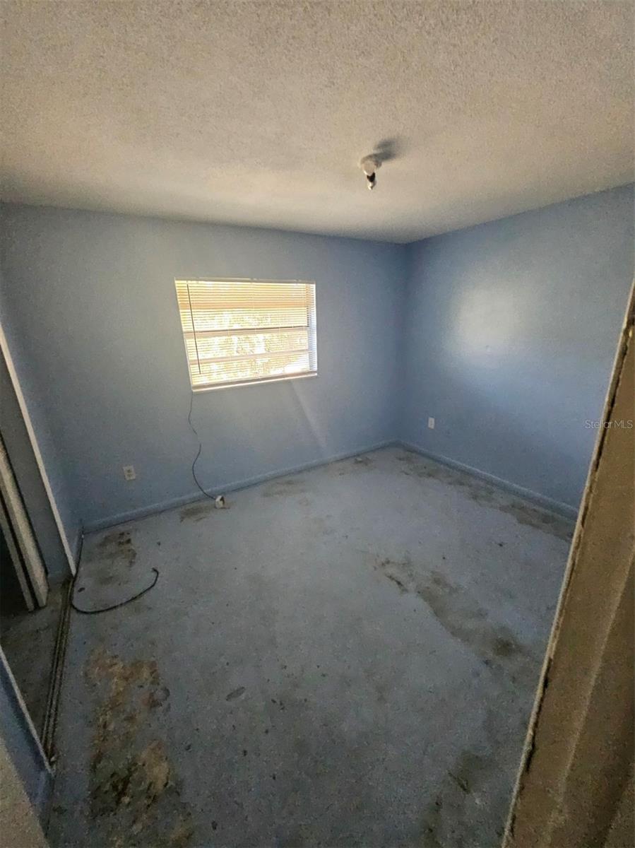 Image 19 of 24 For 1733 Hickorywood Lane