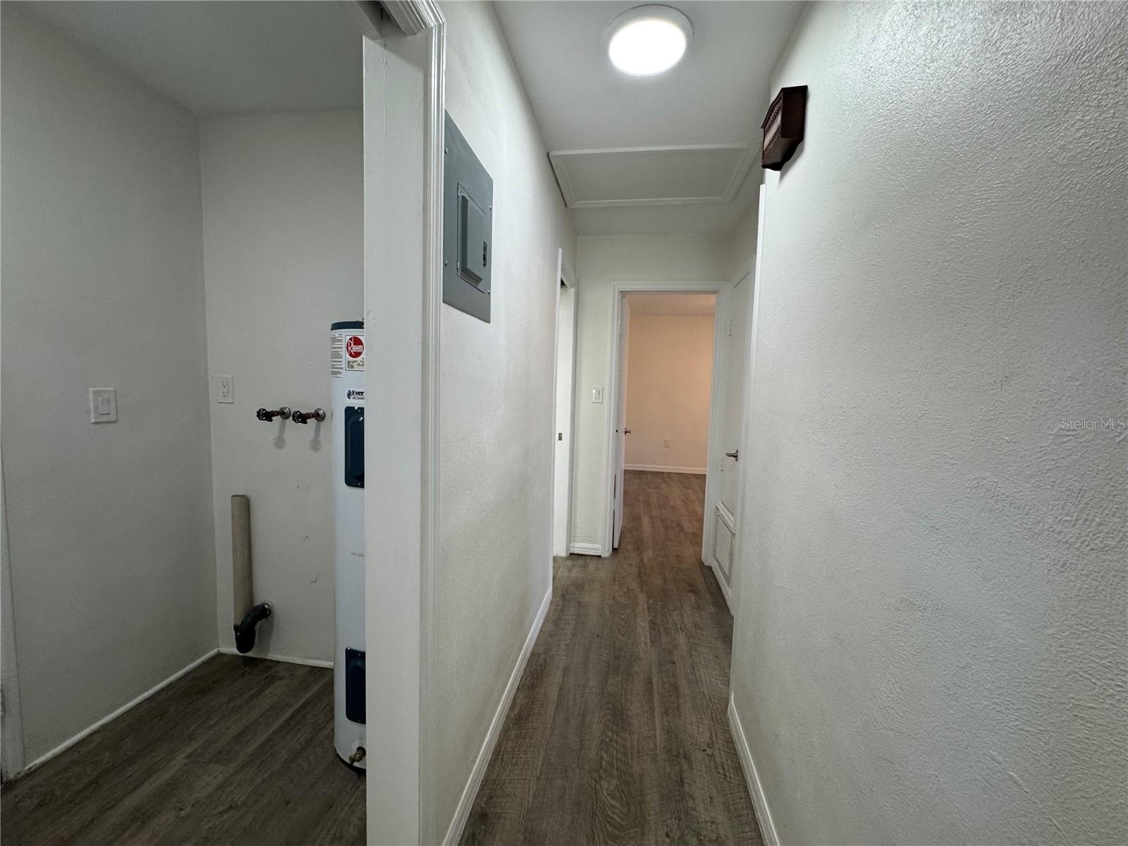 Image 8 of 19 For 629 Rugby Street