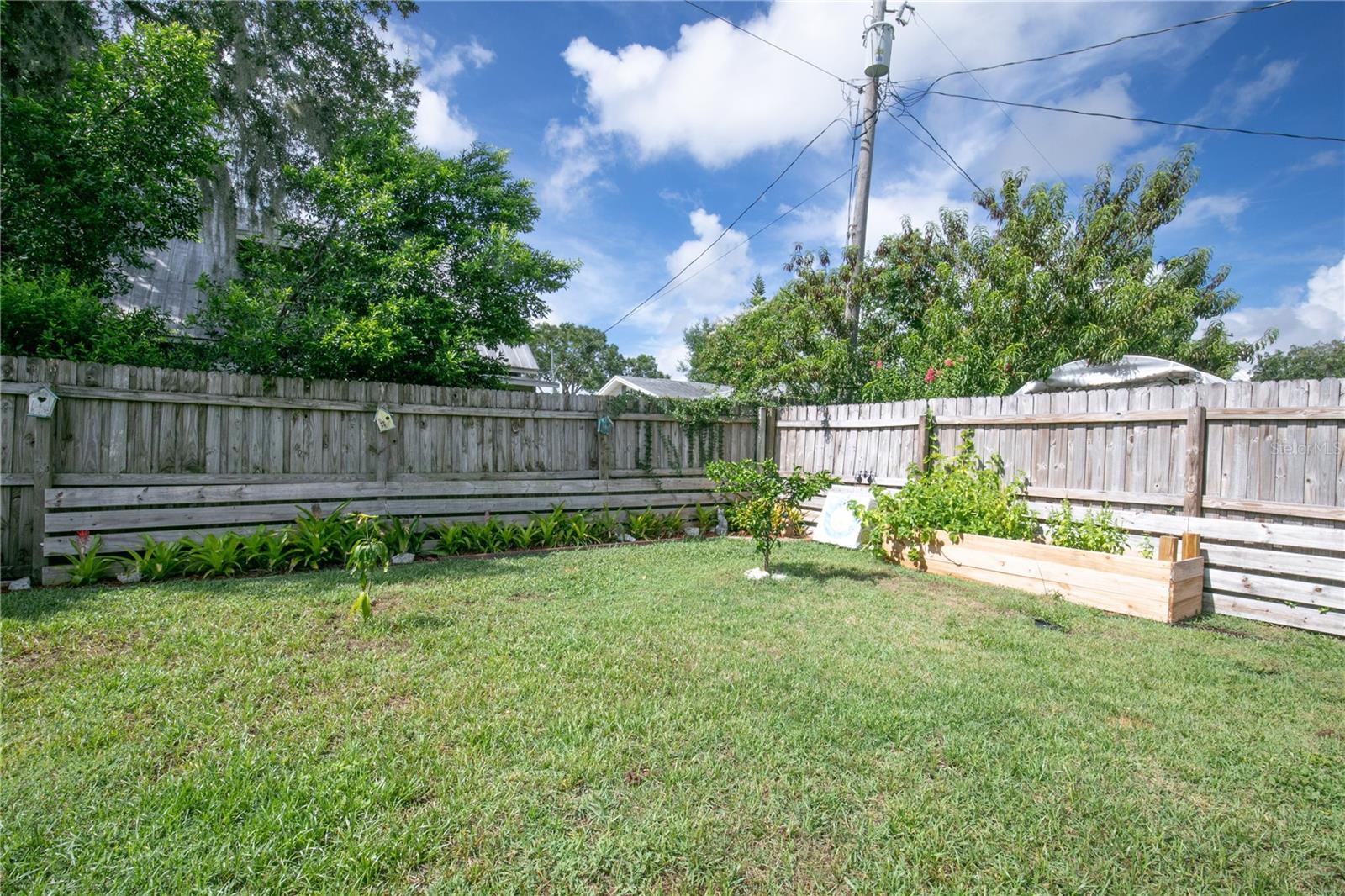 Image 23 of 34 For 504 Ambassador Avenue