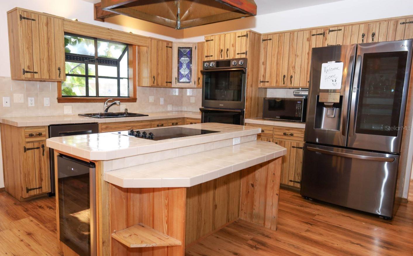 Image 10 of 43 For 3140 Demaret Drive