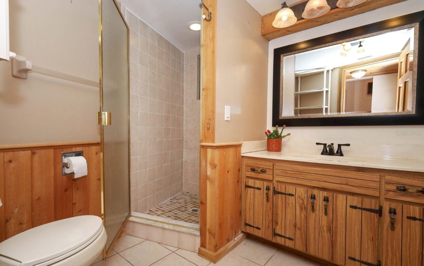 Image 26 of 43 For 3140 Demaret Drive