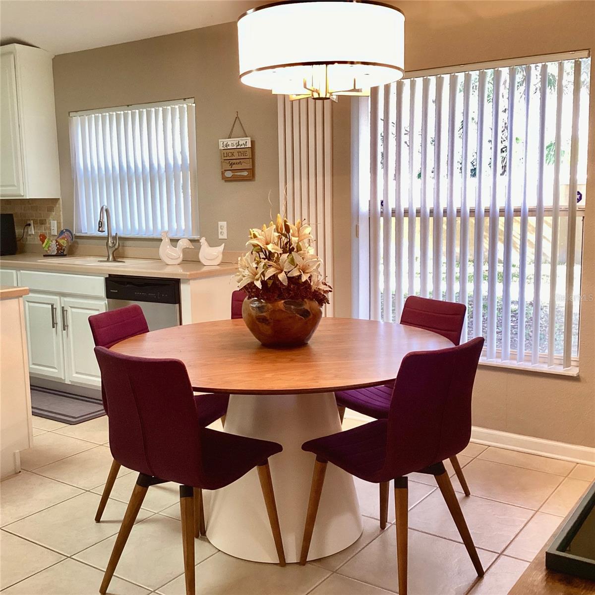 Image 16 of 43 For 3315 Flamborough Drive