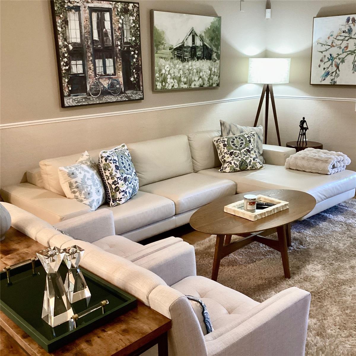 Image 17 of 43 For 3315 Flamborough Drive