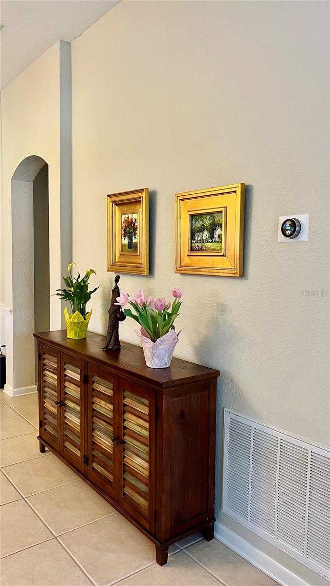 Image 4 of 43 For 3315 Flamborough Drive