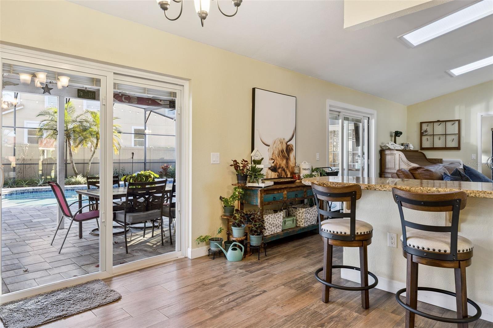 Image 14 of 41 For 5298 Jade Circle